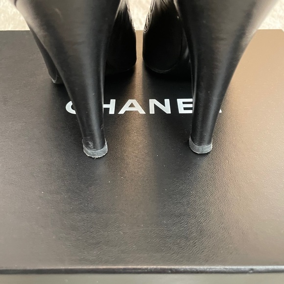 Chanel 2006 Paris-New York black booties 36.5 - Picture 4 of 7